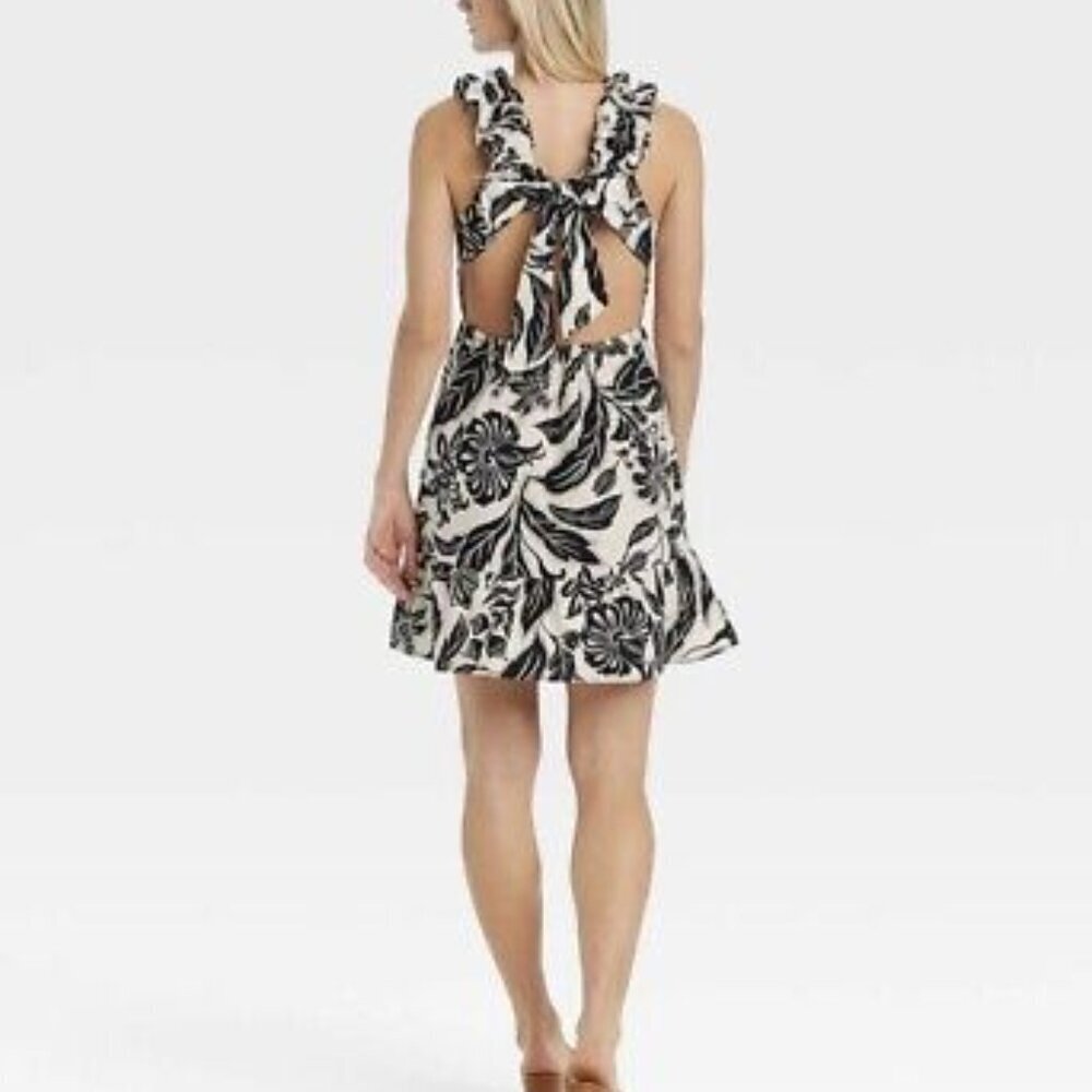 WHO WHAT WEAR Floral Sundress Open Back NWT